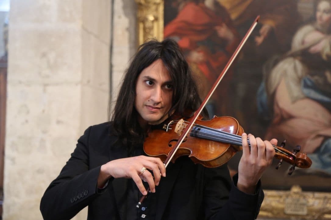 Romne Gilia en version trio
